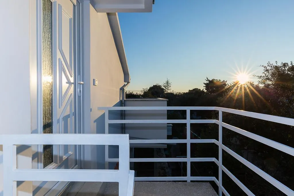 Villa Abbalina Petrcane Guest house