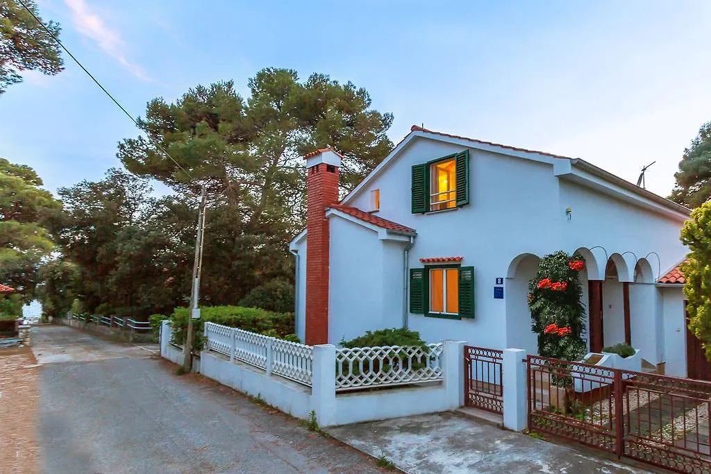ゲストハウス Villa Abbalina ペトルチャネ